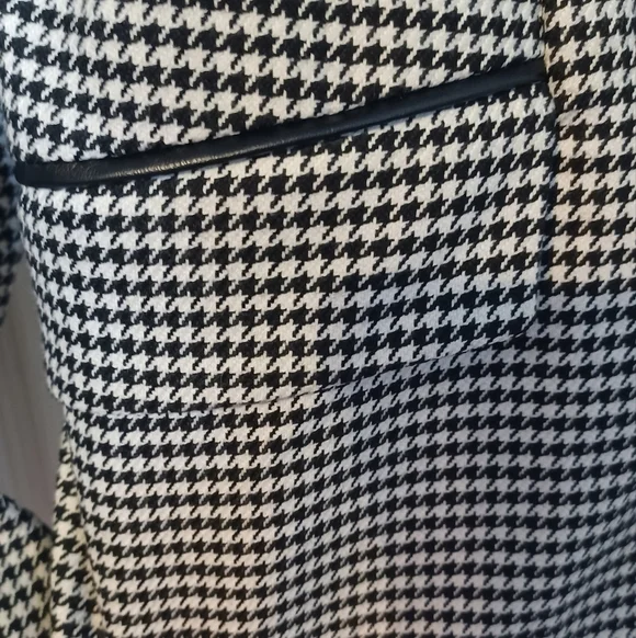 White House Black Market Jacket - Picture 5 of 10